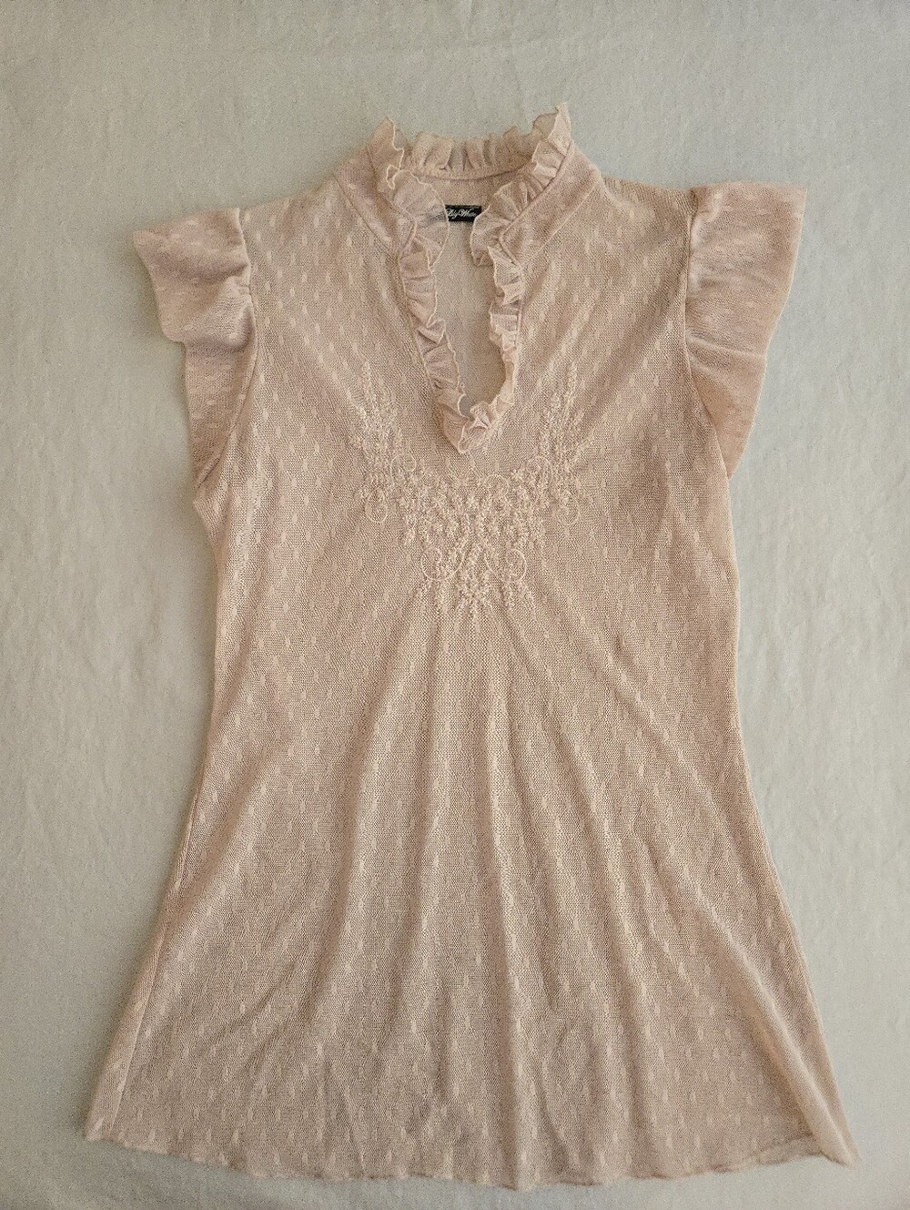 Lily White Beige Nude Ruffle Neck Sleeveless Stretch Lace Tank EB4